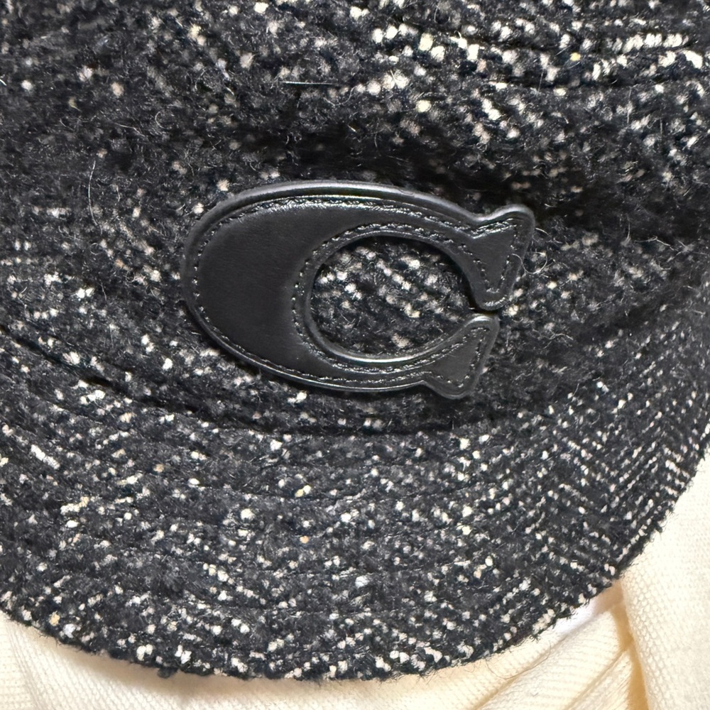 Coach Textured Black Tweed Bucket Hat with Leather 'C' Patch - Picture 4 of 5